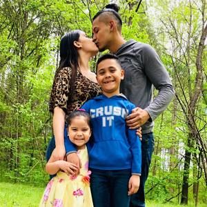 Meet your Posher, Javier